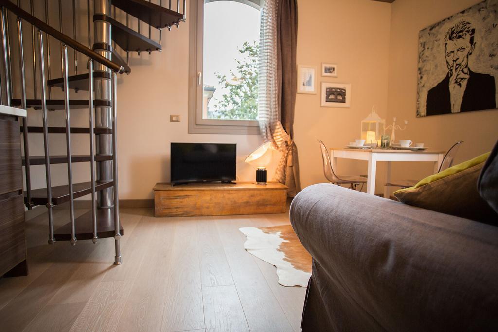 Qsix Luxury * Verona